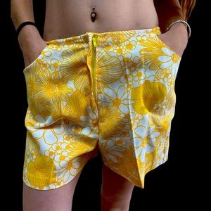 60s Handmade Cotton Yellow Flowers High Wasted Shorts